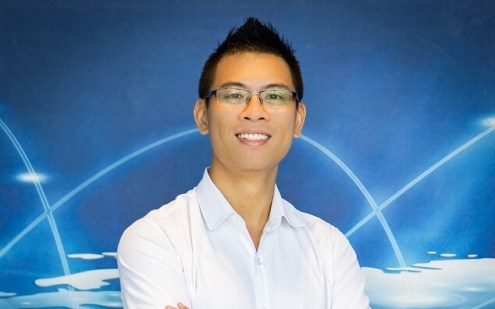 Anh team leader đẹp trai, đã có vợ nhưng nghe đồn lấy vợ để che mắt thiên hạ